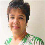 Docente licenciada Pedagoga reeducadora que centra su quehacer en dinámicas adecuadas a el individuo y sus necesidades y ritmos de aprendizaje